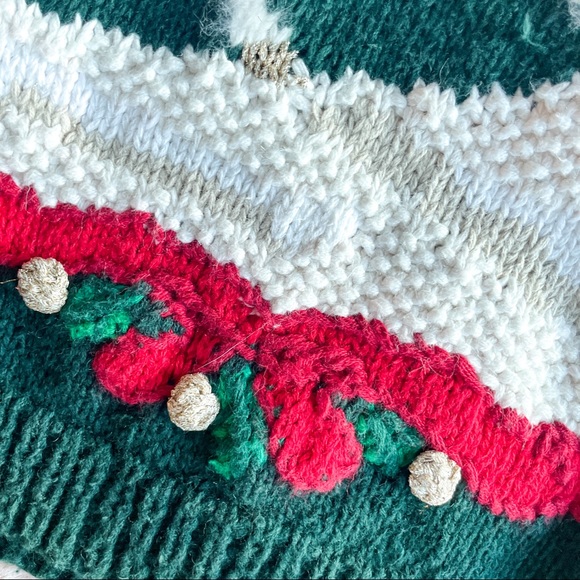 Knit Pull Over Ugly Christmas sweater Holiday Party, Reindeer Red, Green, White - Picture 11 of 13